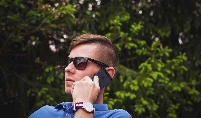 Kroutí se váš dodavatel jako had, když se chcete dozvědět, kdy končí vaše smlouva? Pomohou vám pracovníci ERÚ.