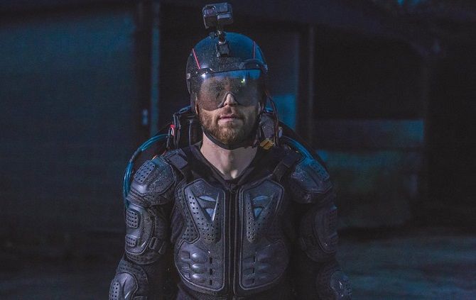 Dva tryskové motory jsou uloženy v botách a zbývající čtyři obepínají paže, Foto: Gravity.co