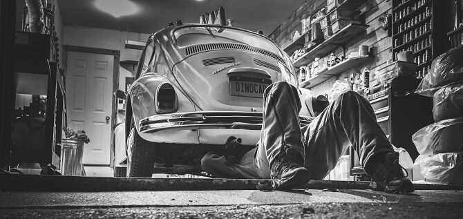 S elektromobilem strávíte mnohem méně času v autoservisu než s autem na spalovací pohon.