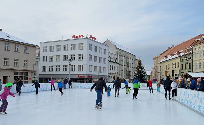 venkovní kluziště ve Znojmě
