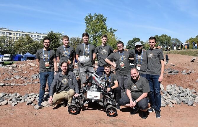 tým RoverOva na European Rover Challenge 2019
