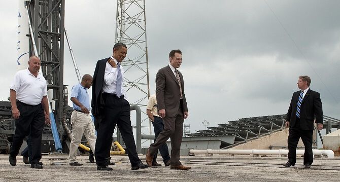 Elon Musk a bývalý prezident USA Barack Obama 
