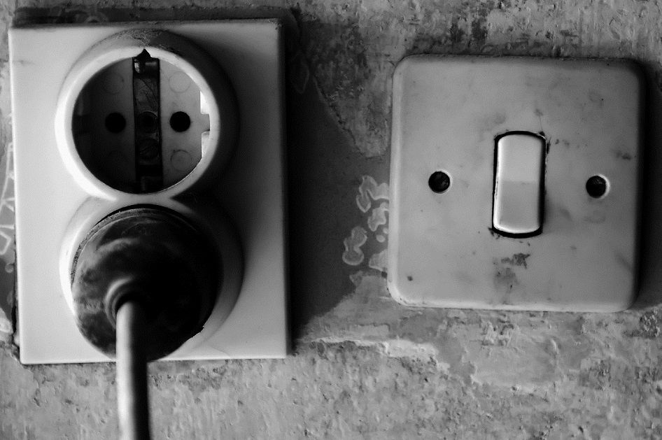 Tučnou sankci za černý odběr elektřiny může zmírnit pouze soud