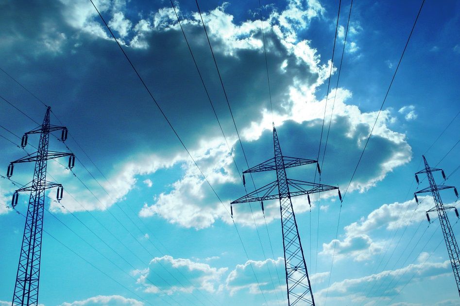 Českou domácnost stála loni elektřina více než Francouze, Brity nebo Belgičany