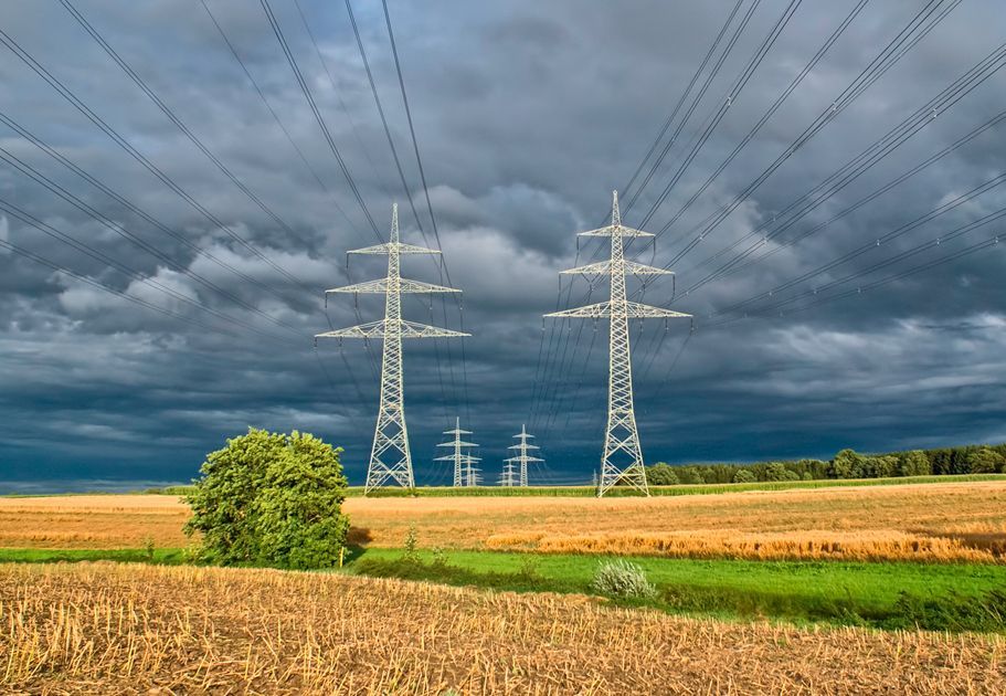 Spotřeba elektřiny v krajích: Kde jí v domácnostech odeberou nejvíc a proč?