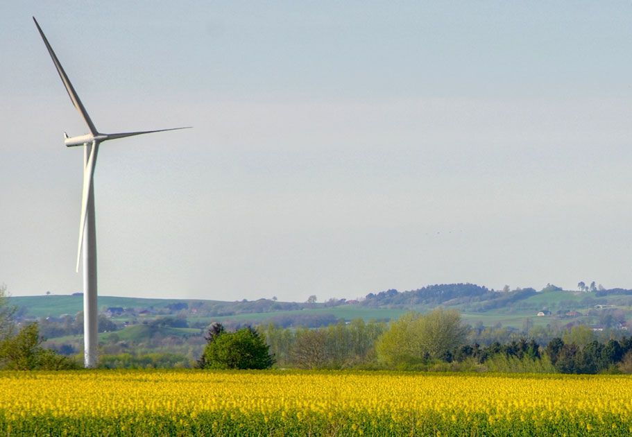 Invazi zelené elektřiny z Německa zastaví obří transformátory v Česku i Polsku