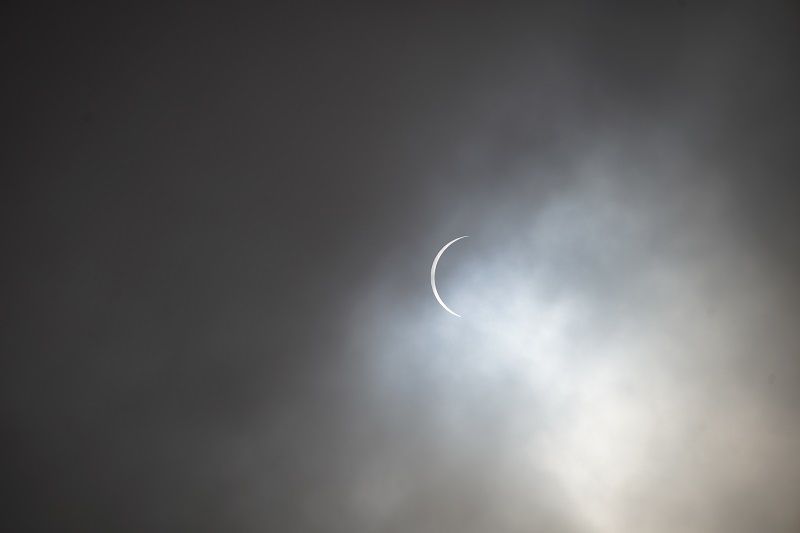 Zatmění slunce otestovalo připravenost na náhlý výpadek fotovoltaiky