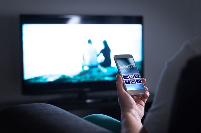 Chytrá televize se dá ovládat i mobilním telefonem