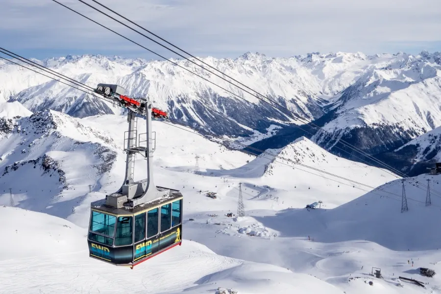 lyžování ve švýcarsku