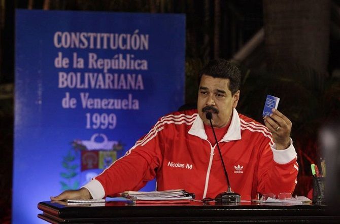 Huga Cháveze v prezidentské funkci nahradil Nicolás Maduro.