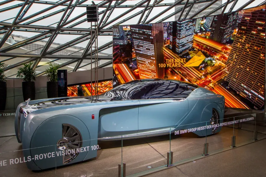 Rolls Royce: Futuristický model Vision Next 100