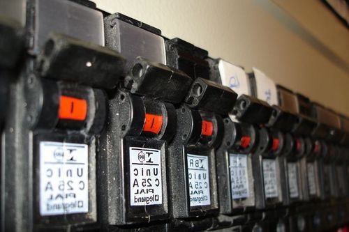 Jak poznáte vhodný jistič pro vaši domácnost a kolik stojí jeho výměna? Jak poznáte vhodný jistič pro vaši domácnost a kolik stojí jeho výměna?
