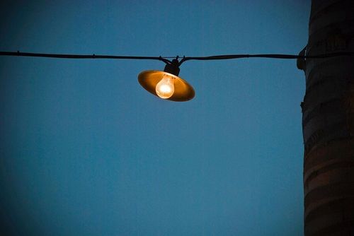 7 jednoduchých tipů, jak ušetřit za elektřinu 7 jednoduchých tipů, jak ušetřit za elektřinu