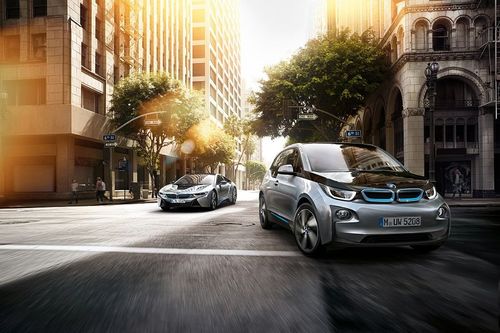 Hledáte pocit zenového štěstí? Stačí místo auta řídit elektromobil, tvrdí průzkum Hledáte pocit zenového štěstí? Stačí místo auta řídit elektromobil, tvrdí průzkum