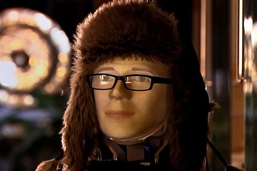 Humanoidní robot, který mění tváře i osobnost. Máte nápad, k čemu by mohl sloužit? Humanoidní robot, který mění tváře i osobnost. Máte nápad, k čemu by mohl sloužit?