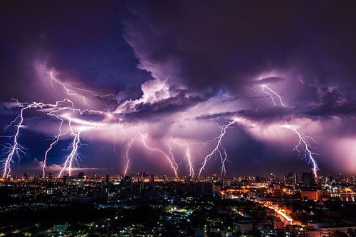 Jak se ochránit před zásahem bleskem? Jak se ochránit před zásahem bleskem?