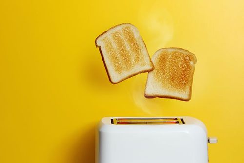 Víme, jak se nespálit při výběru vhodného toastovače a topinkovače Víme, jak se nespálit při výběru vhodného toastovače a topinkovače