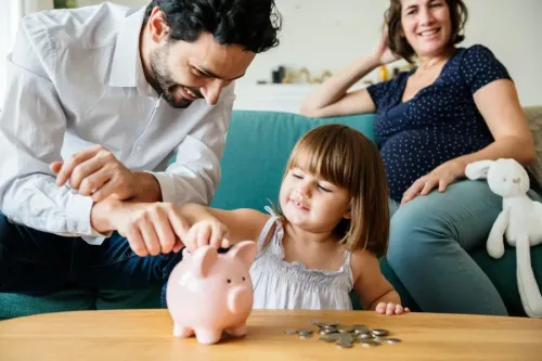 Srovnání spořicích účtů (srpen 2025): Která banka nabízí nejlepší úrok?