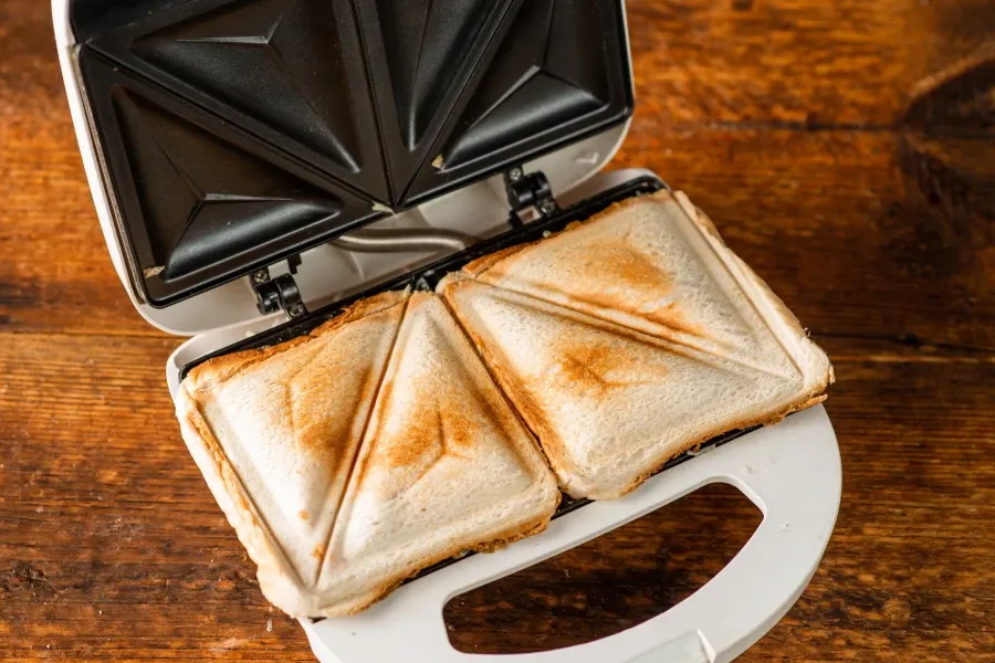 toastovač a topinkovač