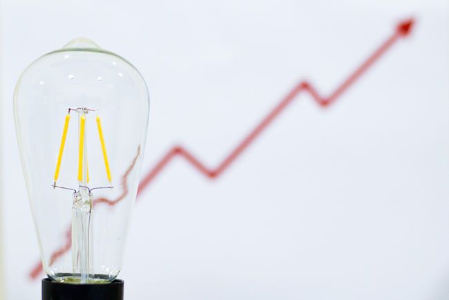 Měli bychom si na každoroční zvýšení cen elektřiny začít zvykat?